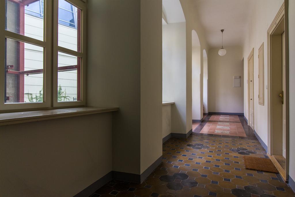 Mighty Prague Apartments Truhlarska Екстериор снимка